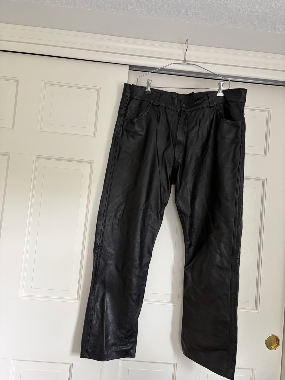 Men's Black Leather Motorcycle Pants - Classic 5 pocket Style